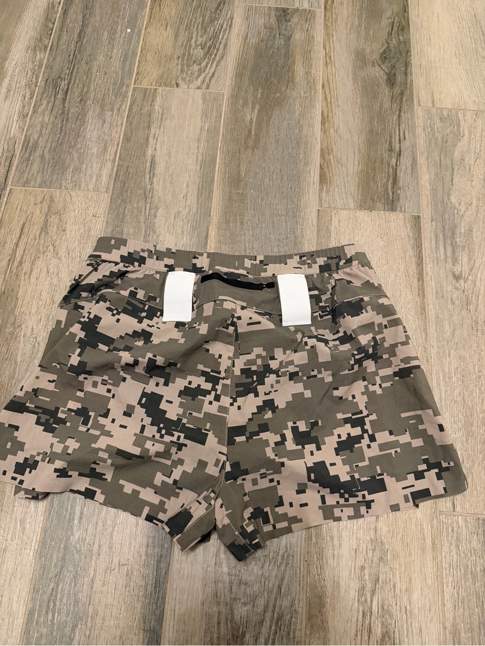 ASRV DSG-1117 AEROTEX™ 3" DISTANCE SHORT
DIGITAL CAMO "BLADE" - Picture 8 of 8